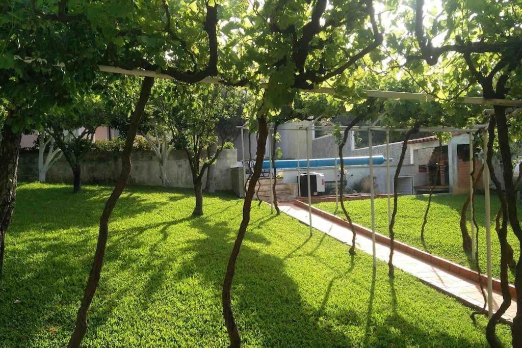 Citrus Tree House, Private Pool And Garden. Villa Angeja ภายนอก รูปภาพ